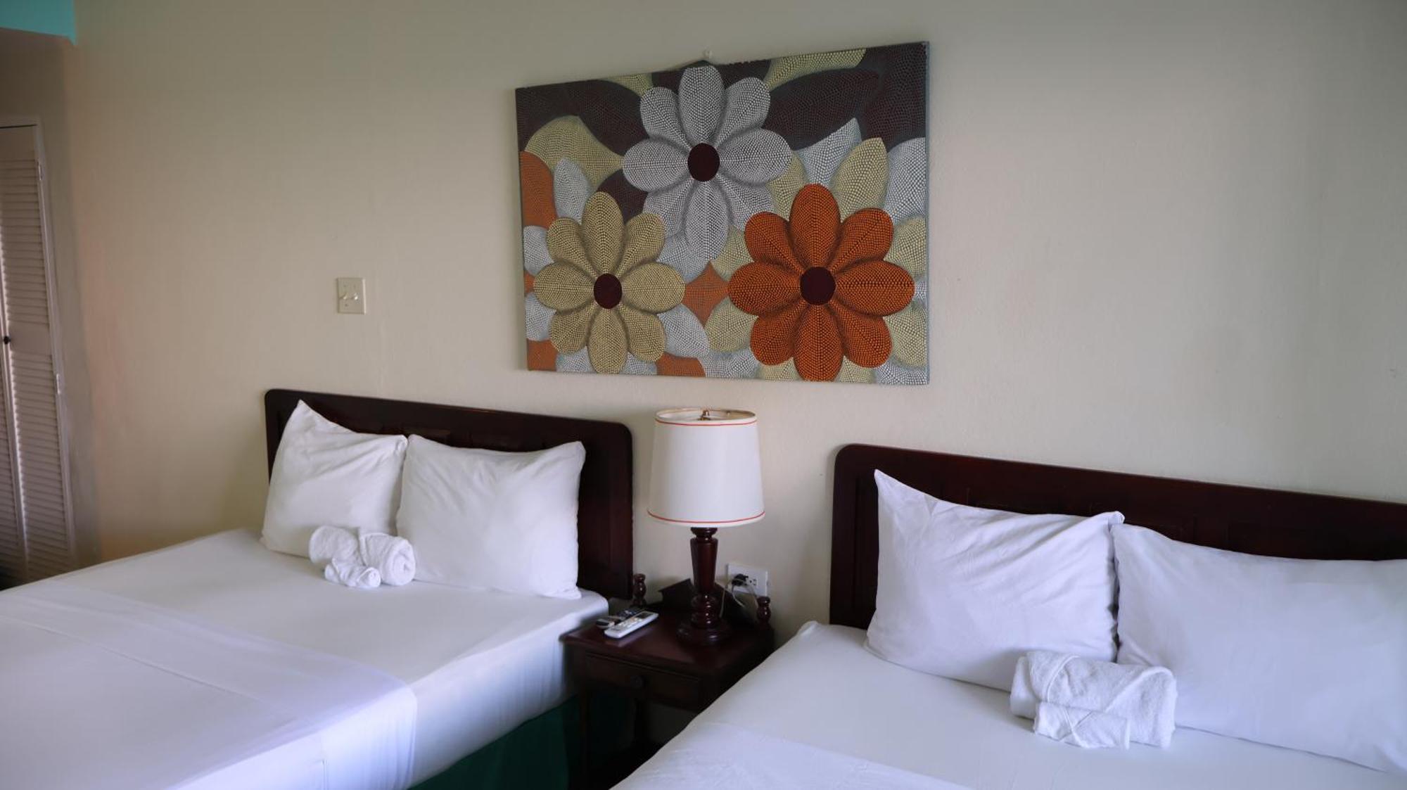 Ocean Palms Hotell Ocho Rios Exteriör bild